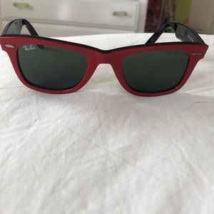 Ray Ban Red Wayfarer